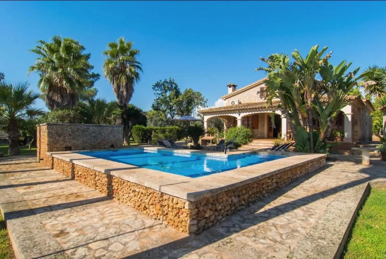 Tirasset Villa Llubi 0*,  Spain